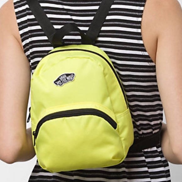 HP🔥Gorgeous, Vans neon yellow mini backpack ❤️ - Picture 8 of 8